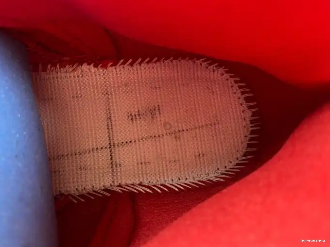 HYPE Retro 12 (2018) Red Jordan Air 130690-601 Gym 0611